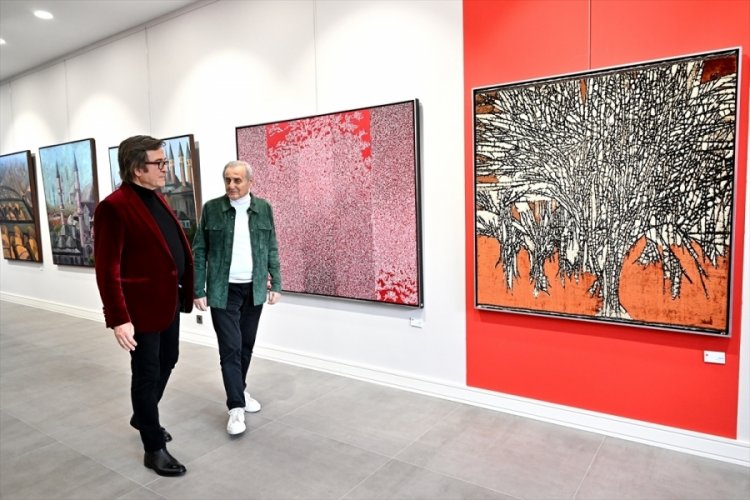 Erol Evgin ve Devrim Erbil, 60 yıllık dostluklarını "Yan Yana" sergisiyle ta&ccedil;landırdı