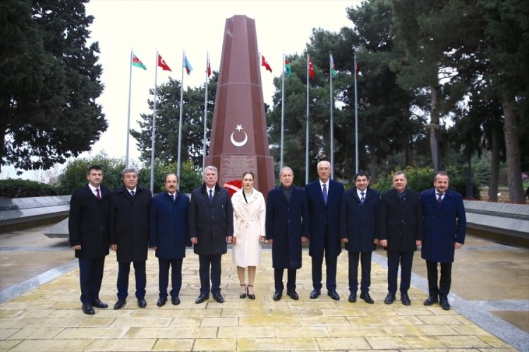 TBMM Milli Savunma Komisyonu Başkanı Akar, Azerbaycan'da konuştu