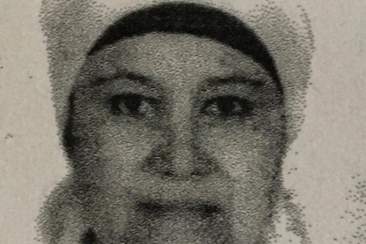 Kocaeli'de &ouml;rt&uuml;s&uuml; &uuml;t&uuml;ye sıkışan kadın hayatını kaybetti