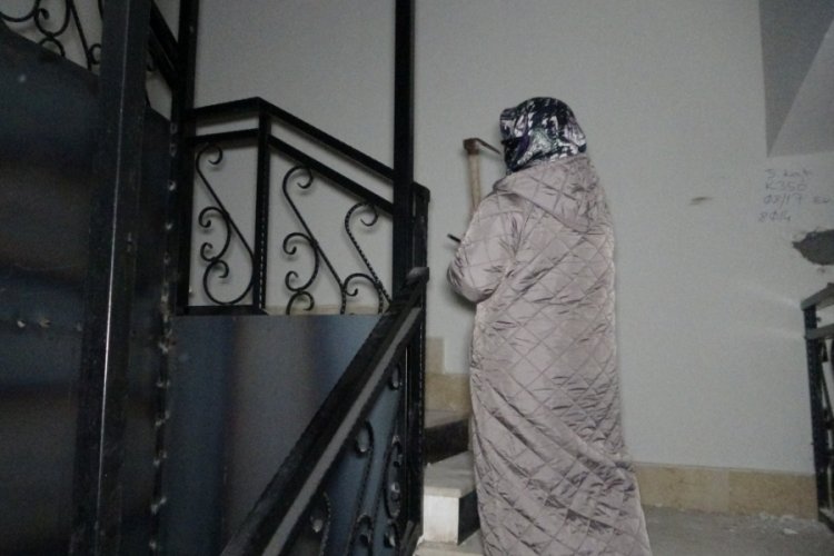 Malatya'da hasarlı binalardaki hırsızlık olaylarına karşı keserli n&ouml;bet