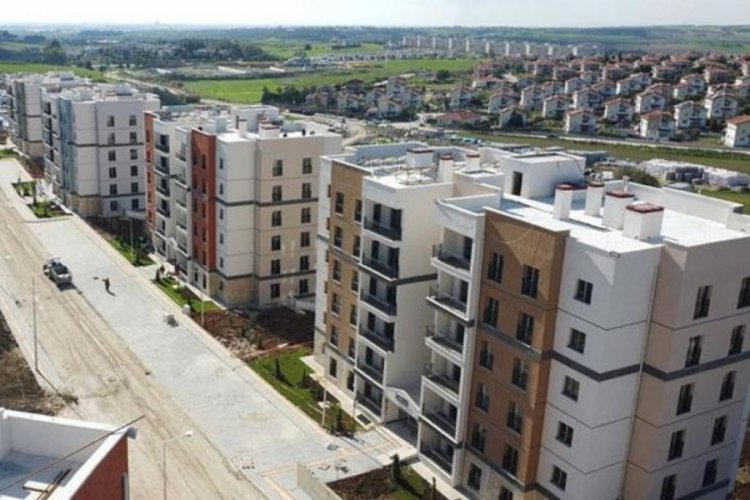 Adana'da 1589 deprem konutu hak sahiplerine teslim ediliyor