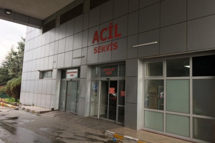 Kocaeli'nde bir kadın &uuml;t&uuml; yaparken pres makinesine sıkıştı!
