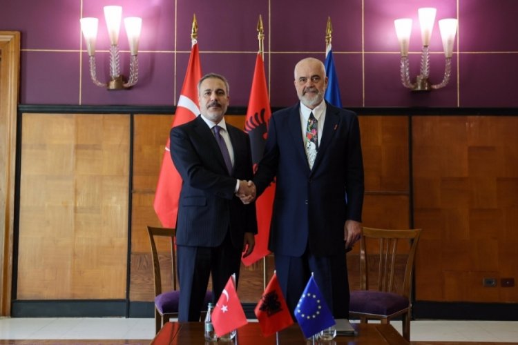 Bakan Fidan, Arnavutluk Başbakanı Rama ile g&ouml;r&uuml;şt&uuml;