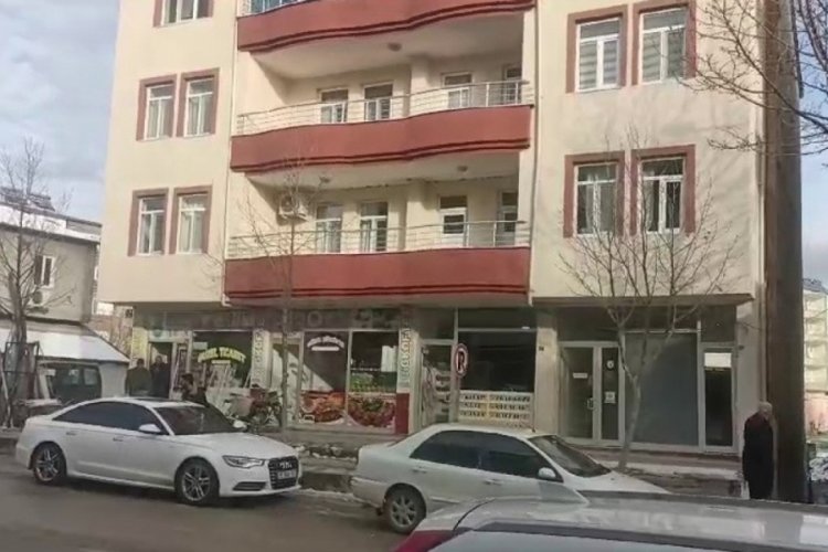 Adıyaman'da İl Genel Meclis &Uuml;yesi Abuzer Yaşar, evinde &ouml;l&uuml; bulundu
