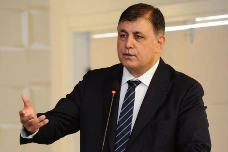 Cemil Tugay kimdir?