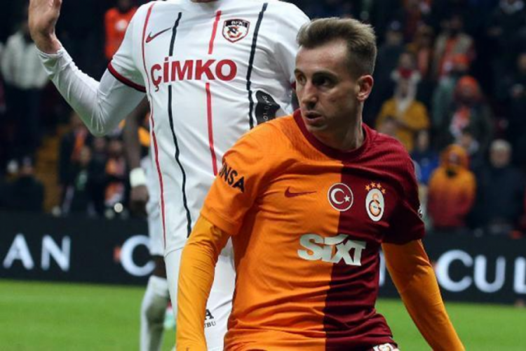 Kerem Akt&uuml;rkoğlu ıslıkla protesto edildi