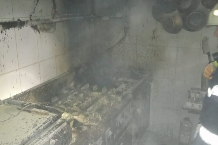 Burdur'da kafede korkutan yangın!