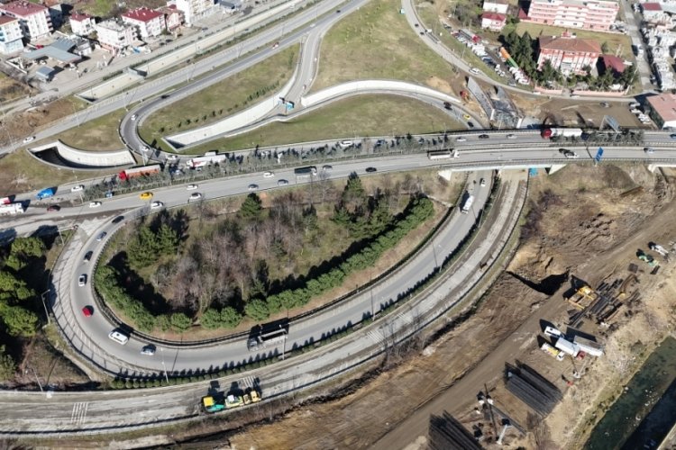 Samsun'da Yeşilkent Kavşağı'nın 2024 yılının sonunda trafiğe a&ccedil;ılması hedefleniyor