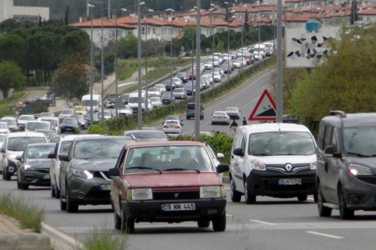 Muğla'da ara&ccedil; sayısı &uuml;&ccedil; ayda 15 bin 173 arttı