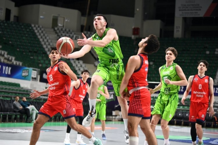 BGL Final Grubu 1. hafta: TOFAŞ 54-76 Bah&ccedil;eşehir Koleji