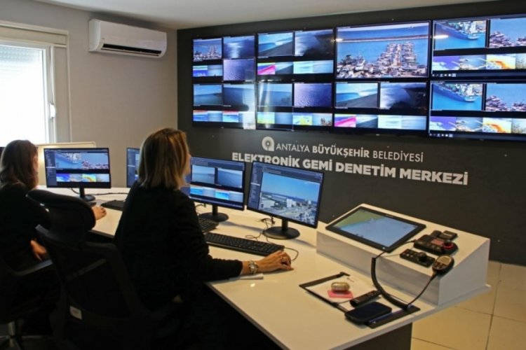 Antalya'da denizi kirleten gemilere 52 milyon lira ceza kesildi