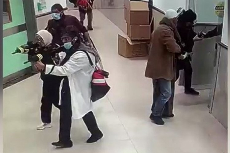 İsrail g&uuml;&ccedil;leri hasta ve doktor kılığına girerek hastane bastı