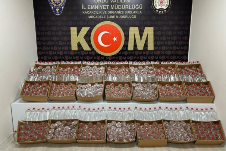 Ordu'da kargo g&ouml;nderisinde 630 litre etil alkol ele ge&ccedil;irildi
