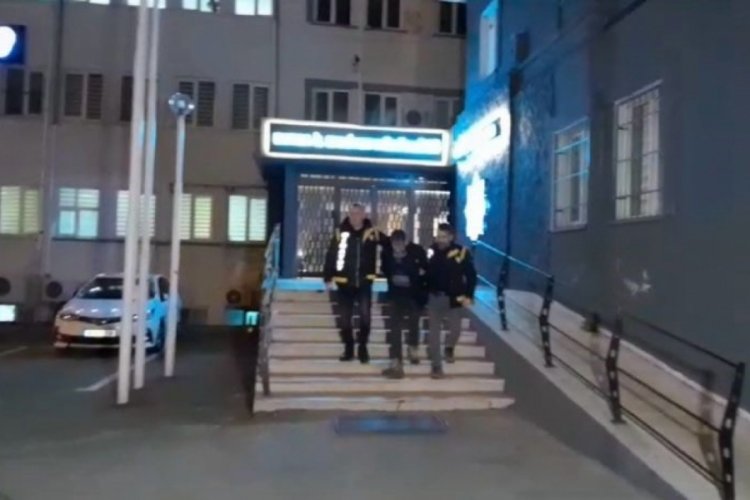 Bursa'da kıskan&ccedil;lık y&uuml;z&uuml;nden eşini &ouml;ld&uuml;ren şahıs adliyeye sevk edildi!