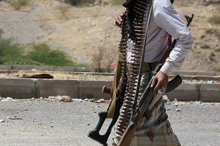 Yemen'deki Husiler: ABD'den Yemen'e savaş a&ccedil;ma tehdidi aldık