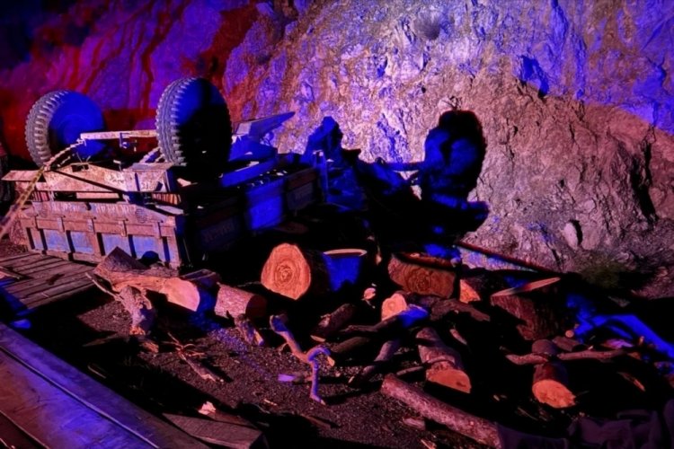 Muğla Seydikemer'de trakt&ouml;r devrildi: S&uuml;r&uuml;c&uuml;s&uuml; hayatını kaybetti