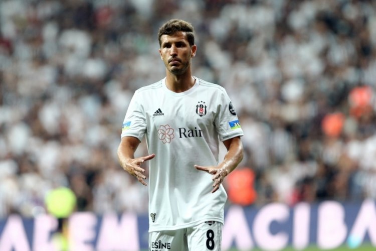 Beşiktaş'tan Salih U&ccedil;an'ın sağlık durumu hakkında a&ccedil;ıklama