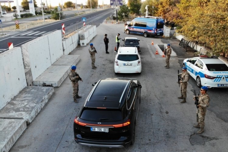 Aksaray'da Jandarmanın yakaladığı 8 şahıs cezaevine g&ouml;nderildi