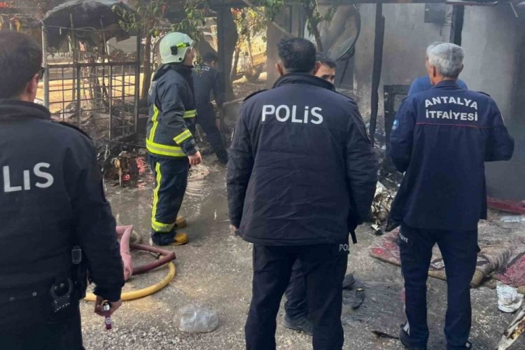 Gaziantep'te elektrikli ısıtıcı yangına neden oldu! 1 &ouml;l&uuml;