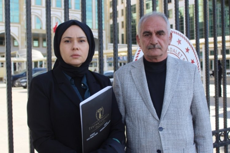 Antalya'da 'Korsan taksi' şof&ouml;r&uuml;n&uuml; durdurup, tehdit eden 3 taksiciye 1 yıl 10'ar ay hapis cezası