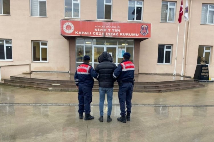 Gaziantep'te yasadışı g&ouml;&ccedil;men taşıyan 2 organizat&ouml;r yakalandı