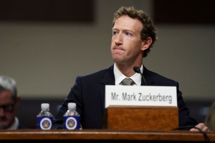 Mark Zuckerberg ABD Senatosu'nda zor anlar yaşadı