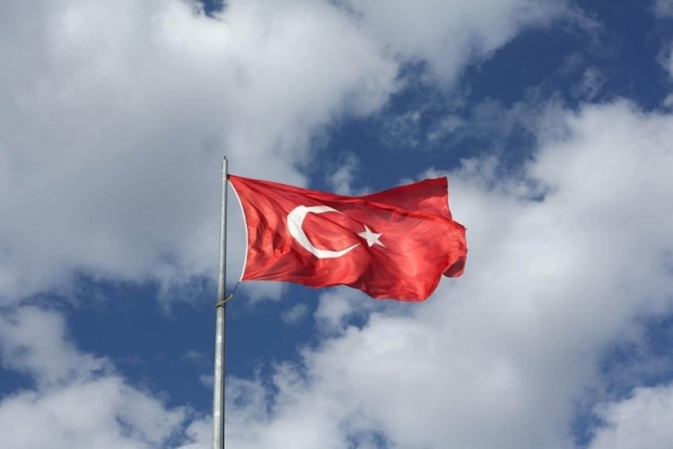 Manchester United T&uuml;rk Bayrağı dalgalandırdı
