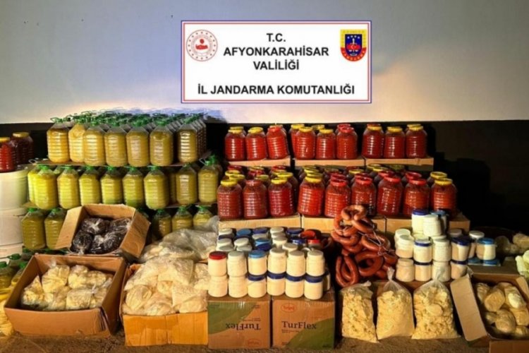 Afyonkarahisar'da sahte gıda &uuml;r&uuml;nleri ele ge&ccedil;irildi