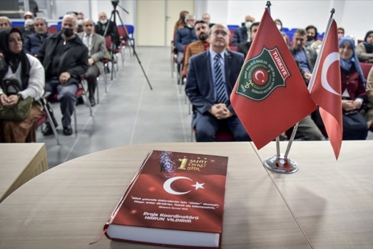 Bursa'da "1 Şehit 1 &Ouml;yk&uuml; 1 Şiir" kitabının tanıtımı yapıldı