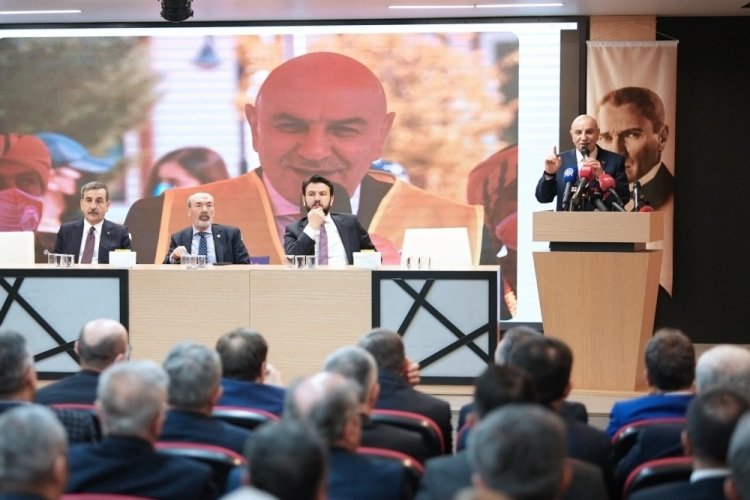 Turgut Altınok, &ccedil;akarlı araba kullandığı iddialarını yalanladı
