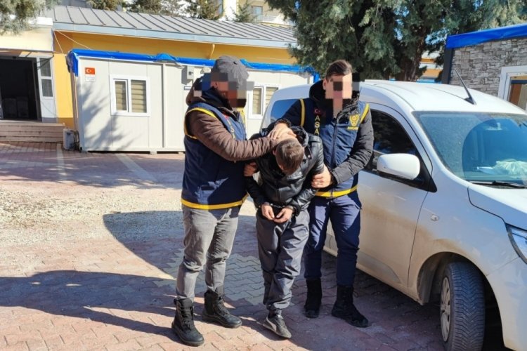 Adıyaman'da hırsızlık su&ccedil;undan aranan 2 şahıs yakalandı