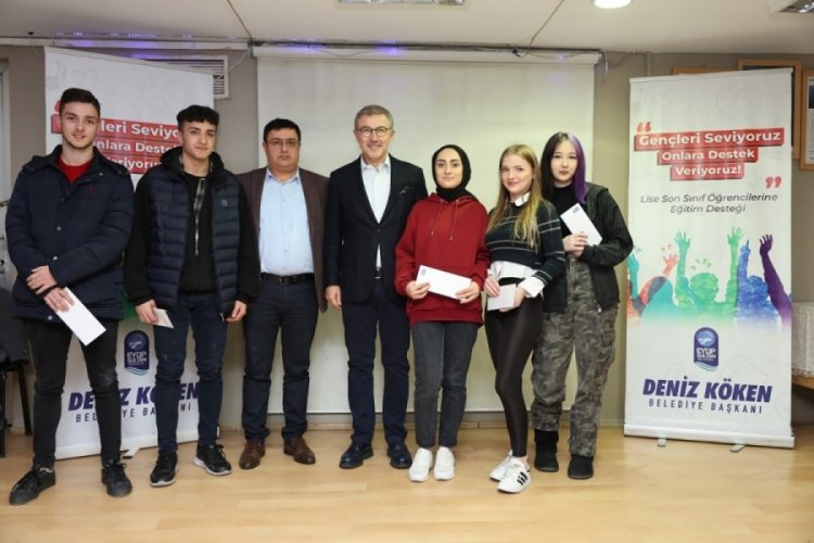 İstanbul'da lise son sınıf öğrencilerine eğitim desteği