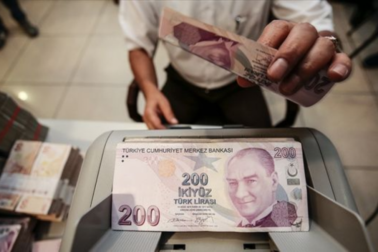 İhtiya&ccedil; kredi faizinde d&uuml;ş&uuml;ş s&uuml;r&uuml;yor!