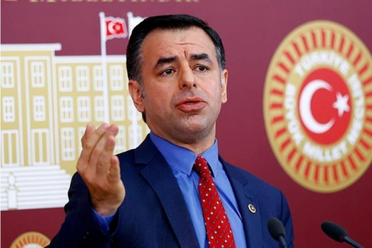 CHP eski Milletvekili Barış Yarkadaş: Değişim işi &ccedil;uvalladı