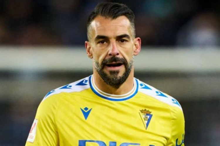 Cadiz'de Alvaro Negredo'nun s&ouml;zleşmesi feshedildi