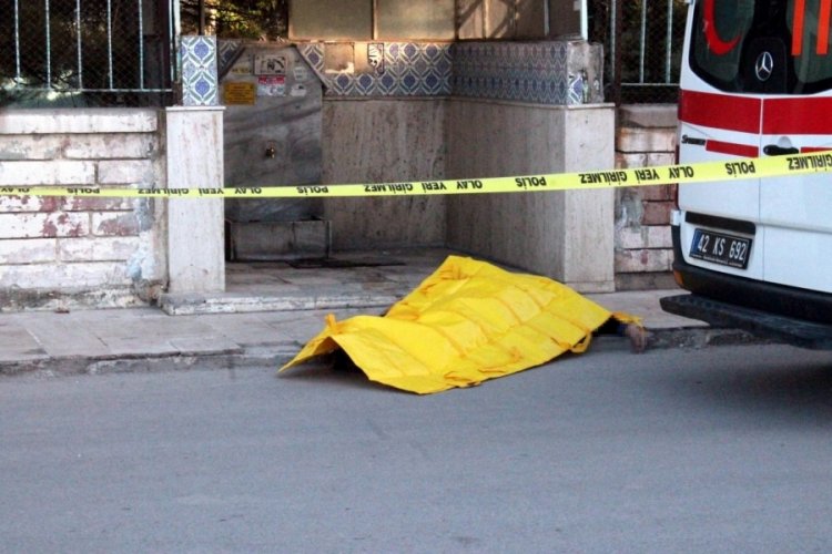 Konya'da kardeşini &ouml;ld&uuml;rd&uuml;! 9 yıl sonra sahte kimlikle yakaladı