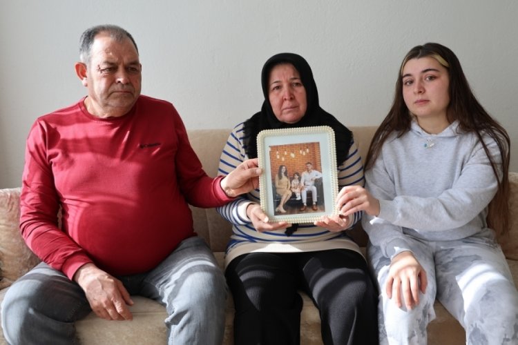 Nevşehir'de depremde kaybettikleri yakınlarından 1 yıldır haber alamıyorlar