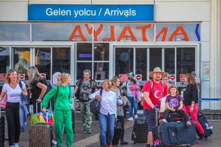 Antalya, turizmde 2024'e rekorla başladı