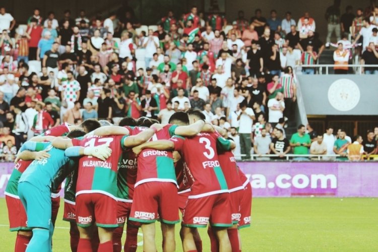 Karşıyaka'nın hedefi 4'te 4 yapmak