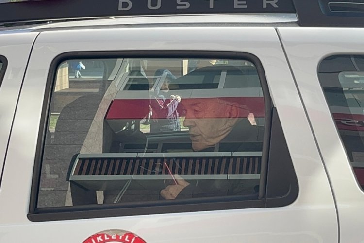 Bolu'da bir telefonla bankaya koştu, parasından oldu