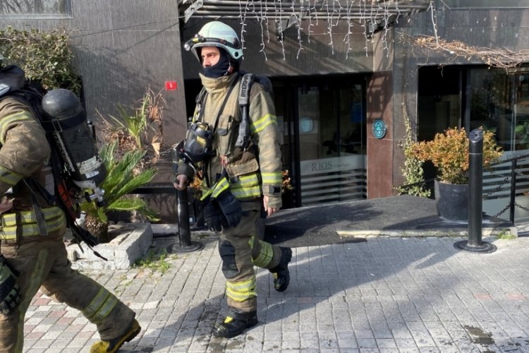 İstanbul'da otelde yangın paniği