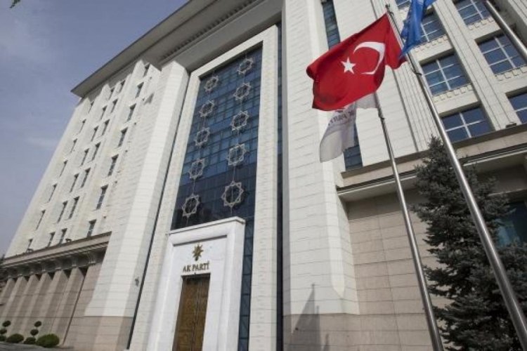 AK Parti'nin Manisa'daki il&ccedil;e belediye başkan adayları a&ccedil;ıklandı