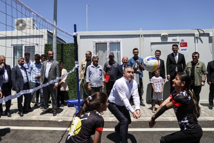 Bakan Aşkın Bak: Sporla, depremzede &ccedil;ocukların normalleşme s&uuml;re&ccedil;lerini hızlandırdık