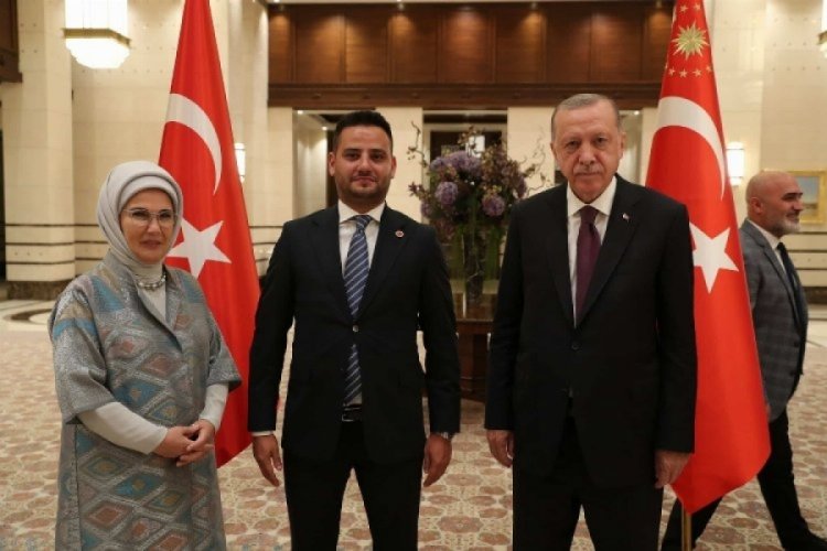G&ouml;khan Din&ccedil;er kimdir?