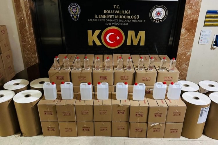 Bolu'da 498 litre etil alkol ve 112 bin metre sigara kağıdı ele ge&ccedil;irildi