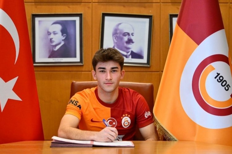 Galatasaray, Ali Turap B&uuml;lb&uuml;l'&uuml;n s&ouml;zleşmesini yeniledi