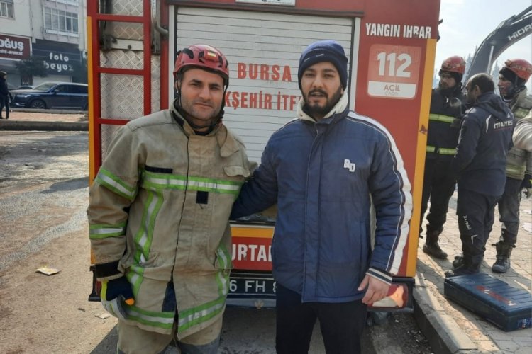 Bursa'dan Kahramanmaraş'a giden ekip afetzedelere umut oldu