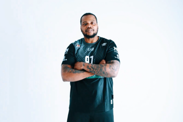 Beşiktaş Safi &Ccedil;imento, Cedric Sorhaindo'yu transfer etti