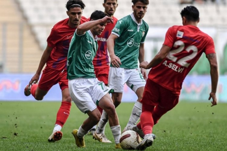 Bursaspor İzmir'de 3 puan peşinde