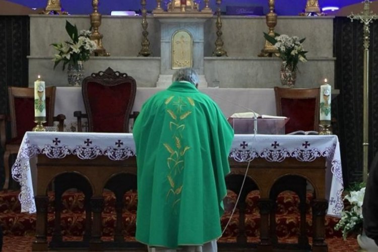 Santa Maria Kilisesi'nde saldırı sonrası ilk Pazar ayini yapıldı